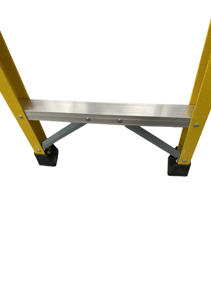 Murdoch GRP Swingback Step Ladder